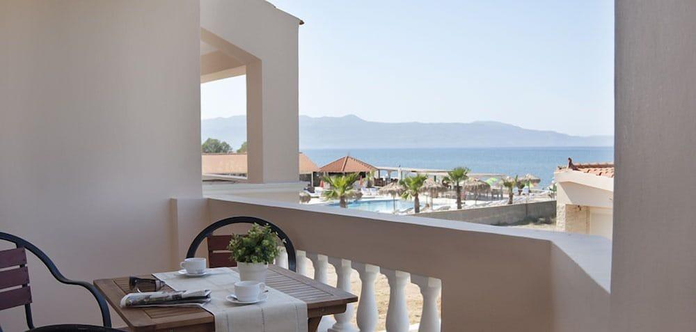 Hotel Caretta Beach Gerani  Exteriör bild