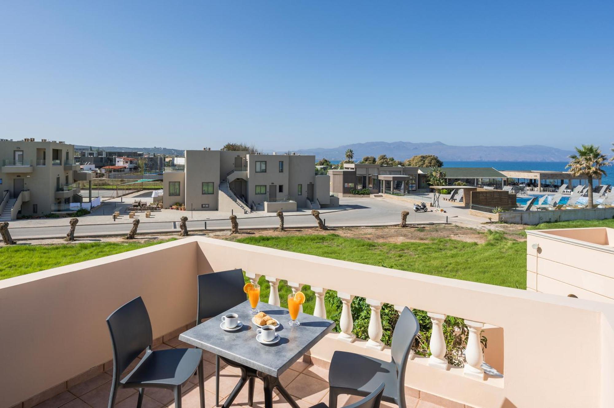 Hotel Caretta Beach Gerani  Exteriör bild